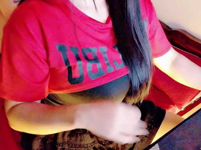 Pinkxcat online show from June 27, 7:44 am
