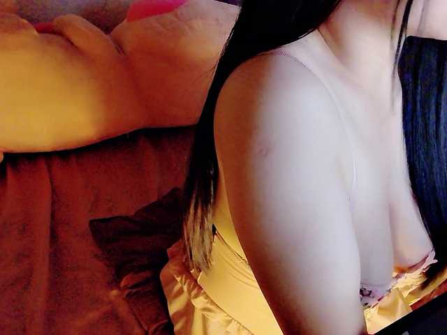 Pinkxcat online show from July 18, 5:30 am