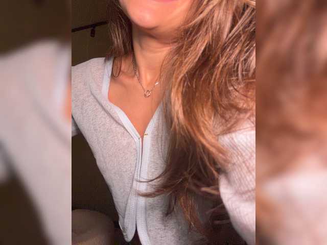 Pleasure- online show from August 11, 4:31 pm