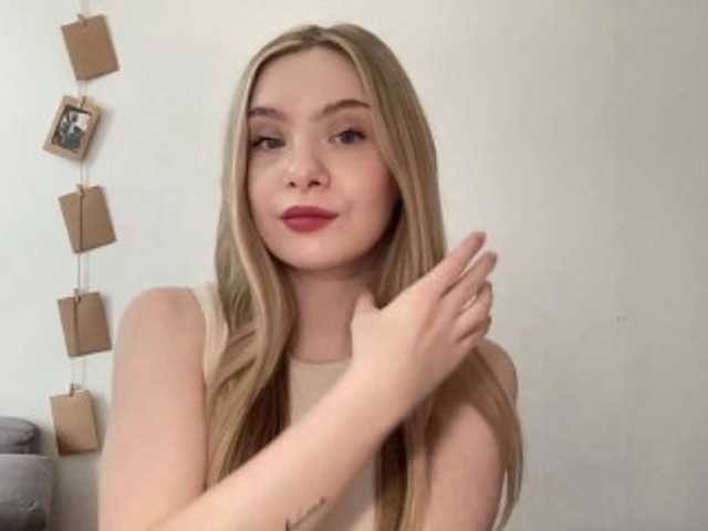 Polishangel222 online show from July 20, 1:36 pm