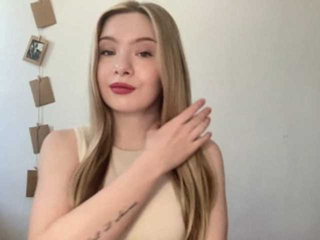 Polishangel222 online show from August 9, 12:28 pm