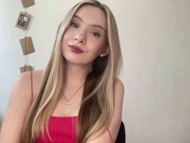 Polishangel222 online show from August 10, 1:23 pm