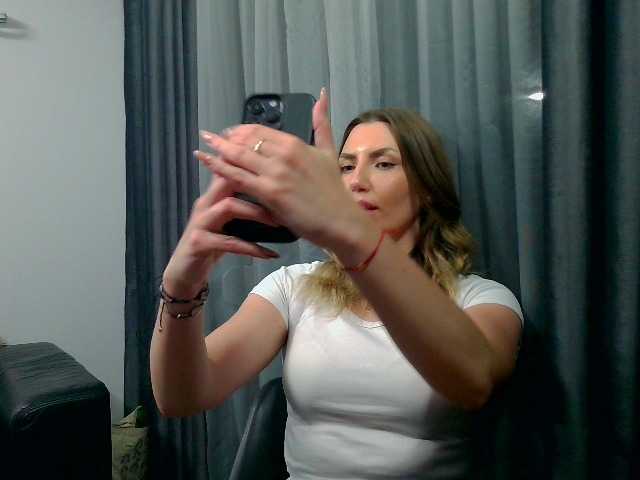 Polishblondie06 online show from August 14, 10:08 am