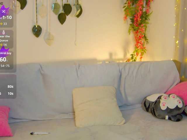 PollyRedhead online show from August 13, 10:51 am