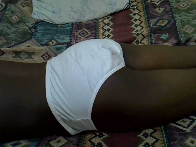 Prettiegal online show from May 29, 5:54 am