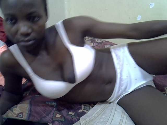 Prettiegal online show from May 30, 10:39 am