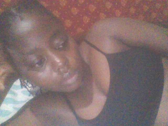 PrettyG online show from August 8, 4:56 am