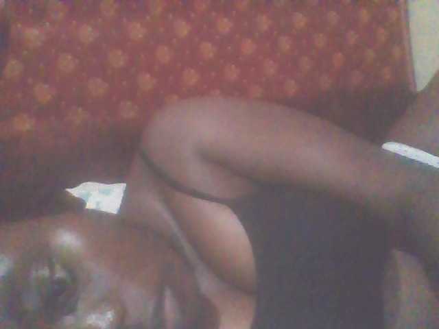PrettyG online show from August 13, 2:42 pm