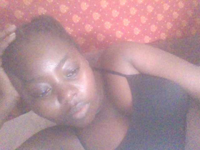 PrettyG online show from August 14, 11:58 am