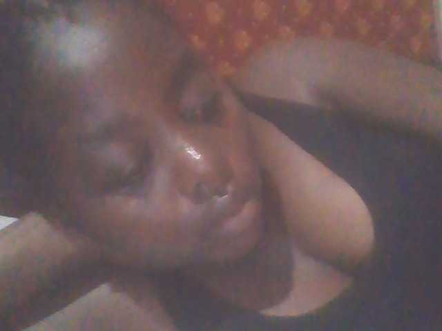 PrettyG online show from August 15, 7:12 am