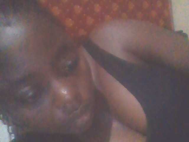 PrettyG online show from August 15, 2:43 pm