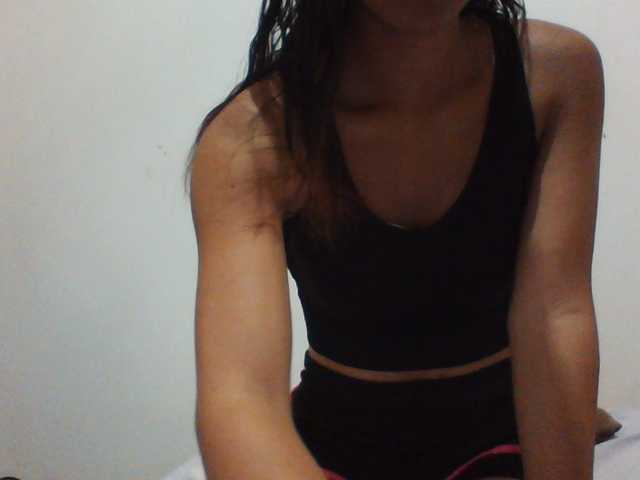 PrettyLie online show from August 11, 4:14 am