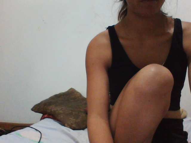 PrettyLie online show from August 13, 2:53 pm