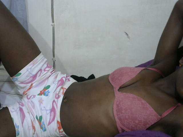 PrettyOne1 online show from August 8, 1:49 am
