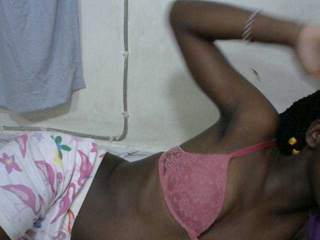 PrettyOne1 online show from August 8, 7:47 pm
