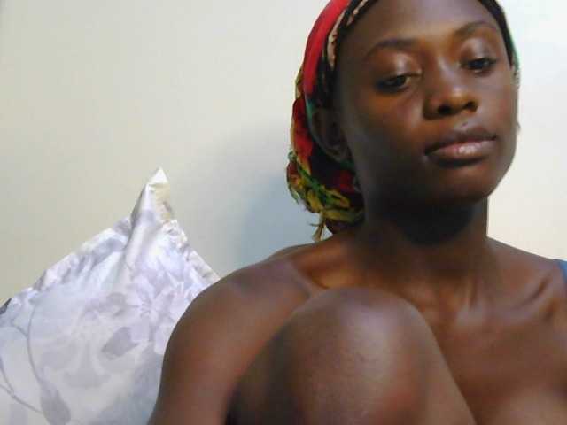 Prettyalice2 online show from August 4, 5:54 pm