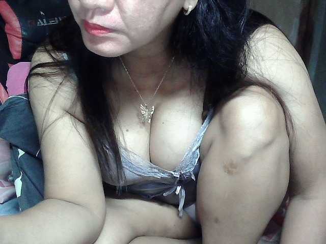 Prettyann46 online show from August 10, 2:13 am