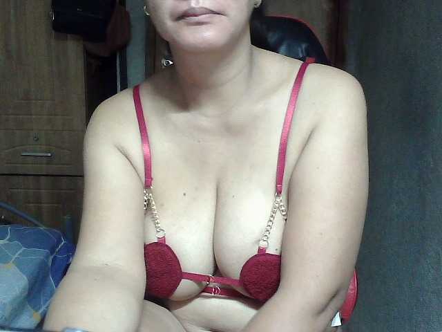 Prettyann46 online show from August 14, 2:37 am