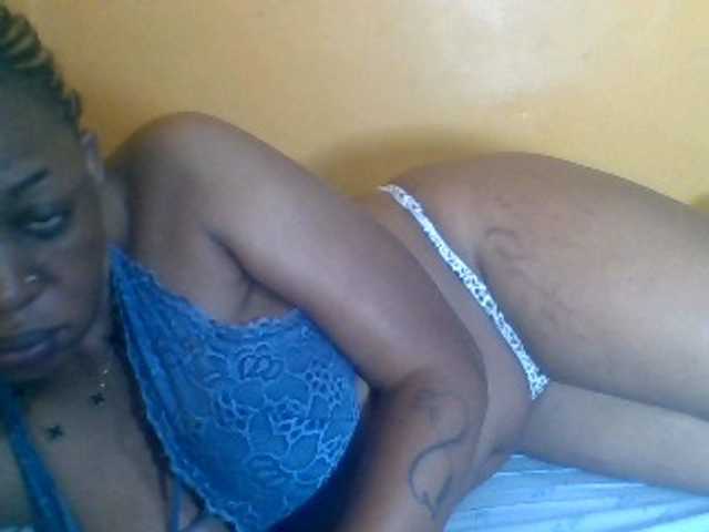 Prettyblackgal online show from August 12, 4:15 am
