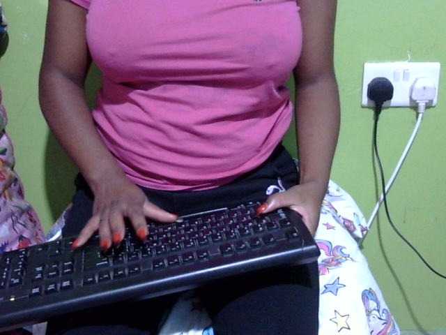 Prettydomina online show from August 3, 8:16 pm