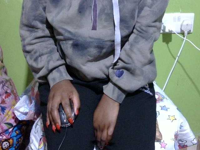 Prettydomina online show from August 4, 2:41 am