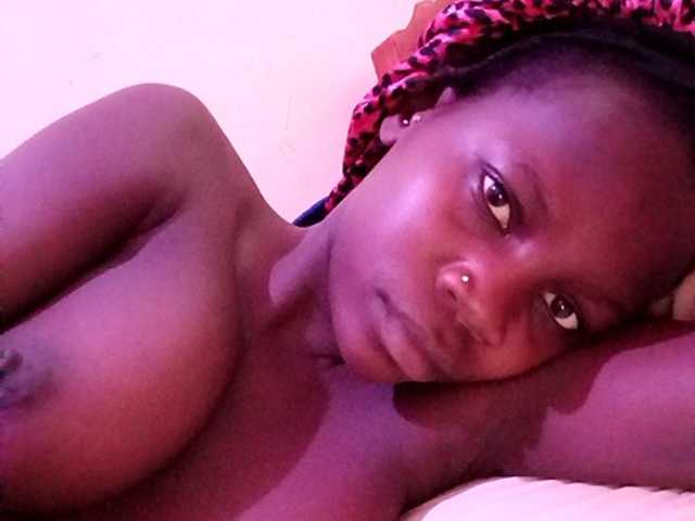 Prettymiss1 online show from April 15, 2:46 pm