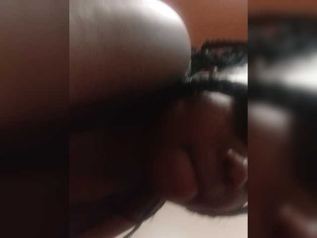 Prettyshe online show from August 11, 8:44 pm