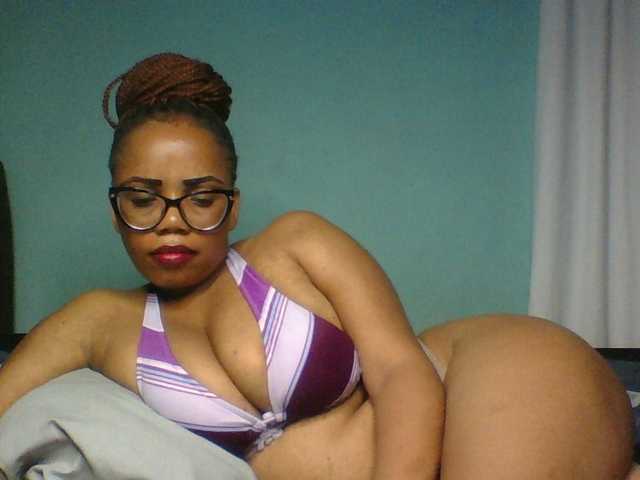 Prettyzari online show from August 13, 11:19 pm