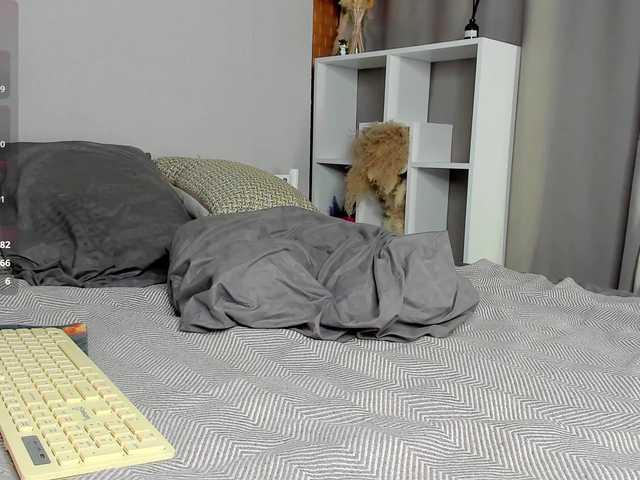 PuddingPantie online show from August 11, 8:33 pm