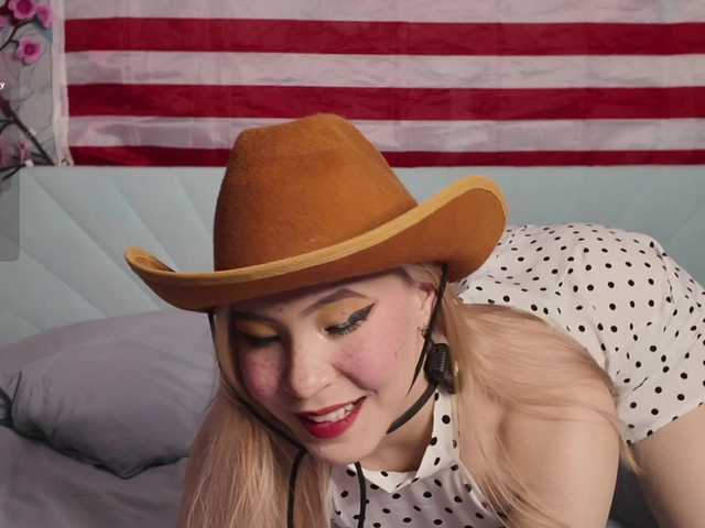 PussyRose online show from July 13, 11:21 pm