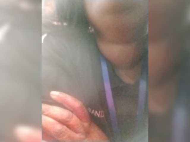 Quaylababe1 online show from May 20, 12:22 am