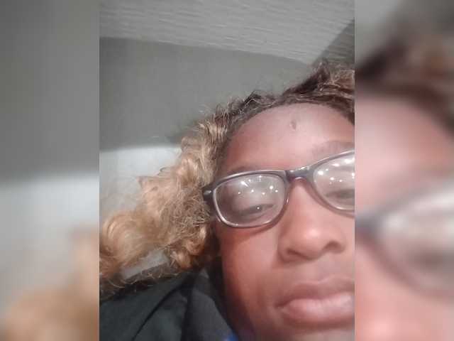 Quaylababe1 online show from June 24, 5:04 pm