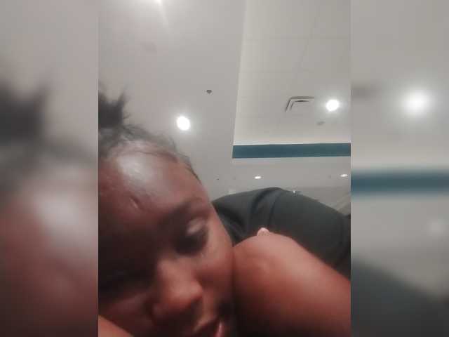 Quaylababe1 online show from July 20, 5:38 pm