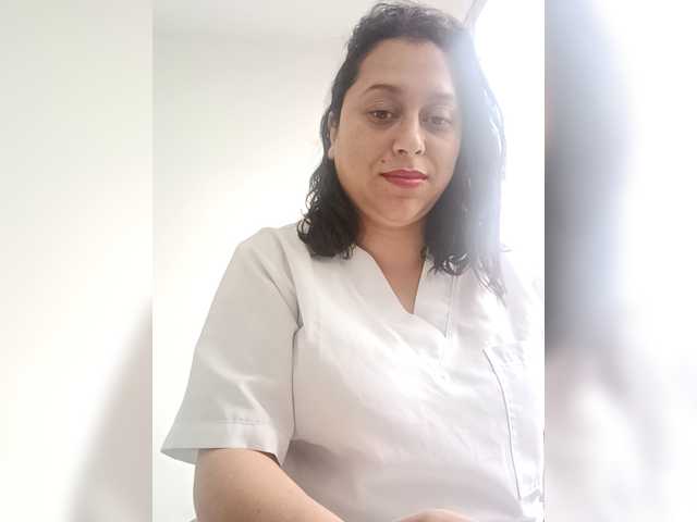 Queen-yess011 online show from August 15, 2:32 pm