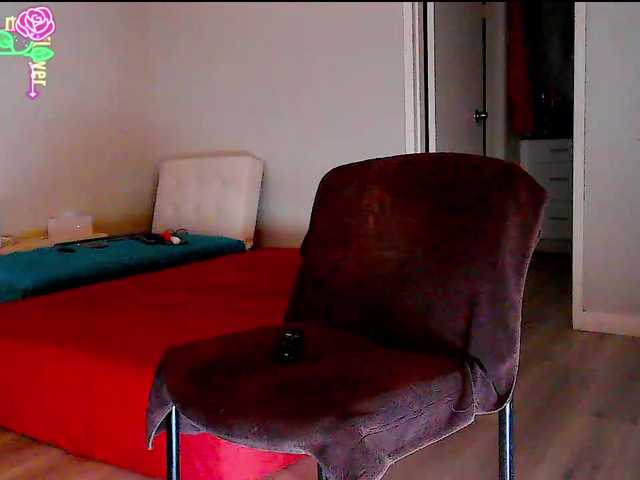 QueenAnitaDix online show from August 14, 6:55 pm