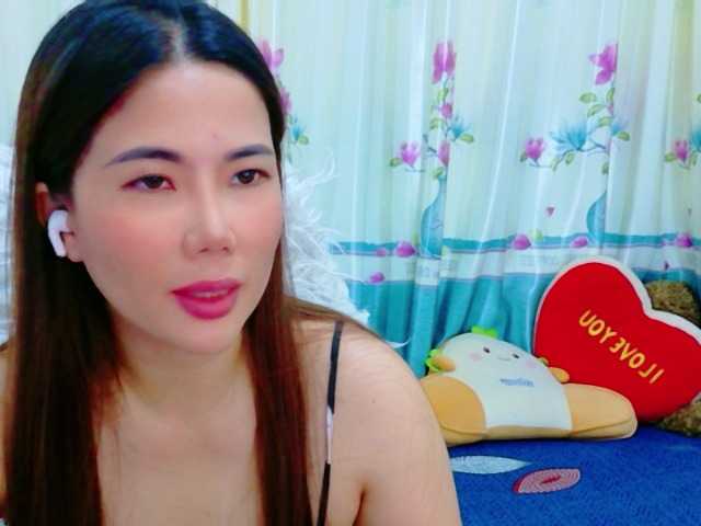 Queendy online show from July 20, 4:04 am