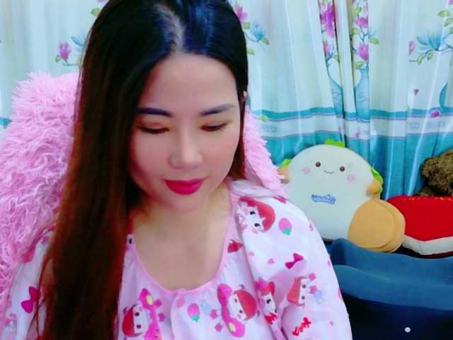 Queendy online show from August 5, 3:15 am