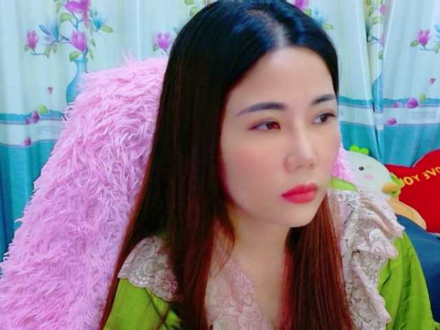 Queendy online show from August 8, 11:32 am