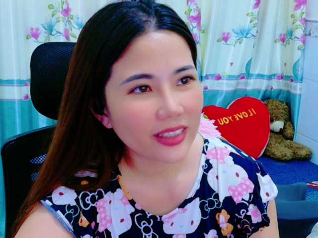 Queendy online show from August 11, 9:44 am