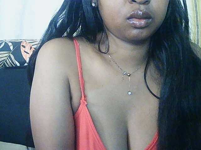 Queenihot online show from August 10, 10:16 am