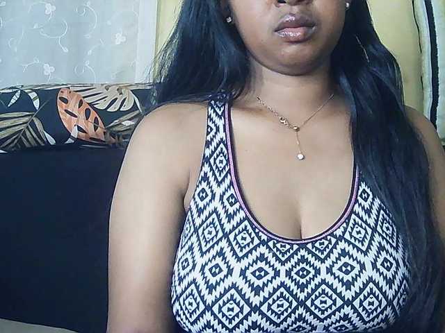 Queenihot online show from August 13, 11:46 am