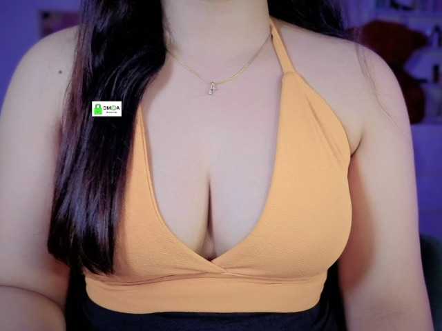 QuestQueen online show from July 30, 6:04 pm