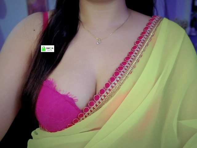 QuestQueen online show from August 15, 5:50 pm