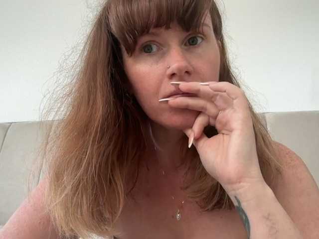 REDHEADROSIE online show from August 10, 8:49 am