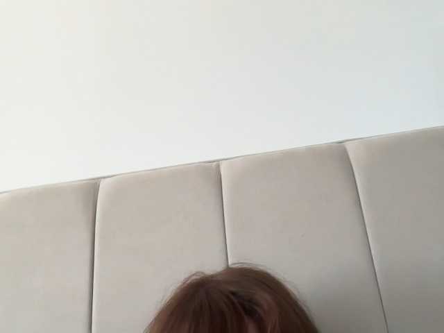 REDHEADROSIE online show from August 12, 3:47 pm