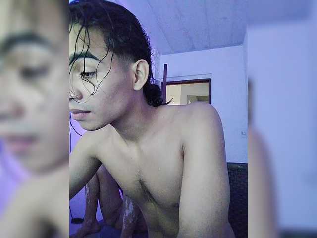 ROOMEXOTIC11 online show from June 8, 11:16 am