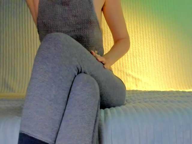 RRRMMMHHH online show from April 28, 3:26 pm