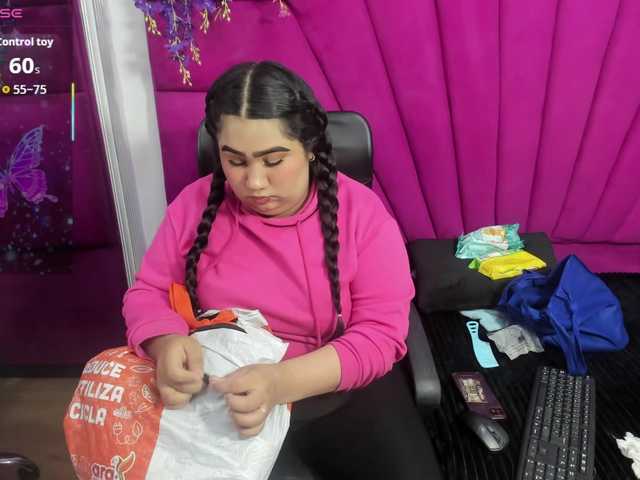 RachelSwetty2 online show from August 11, 2:35 am