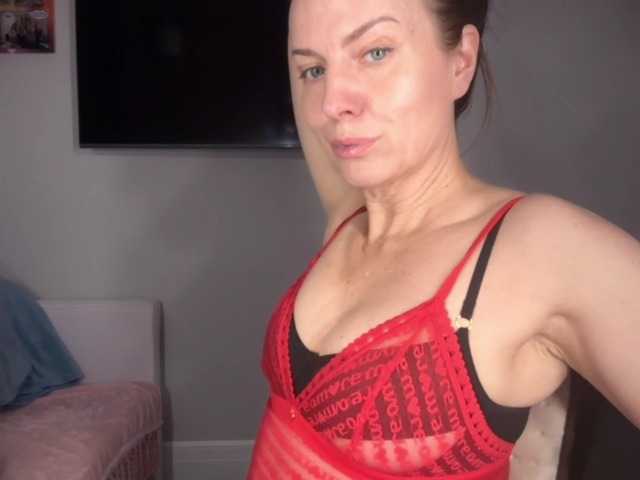 RachellHot online show from August 7, 9:37 pm
