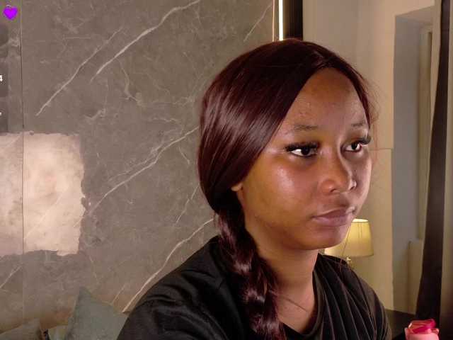 Rachellebony online show from August 12, 1:13 pm